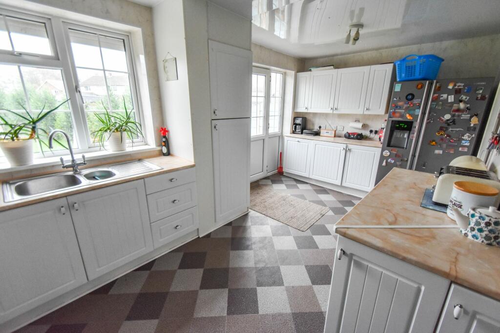 Additional image 5 of Chadderton Drive, Bury, BL9