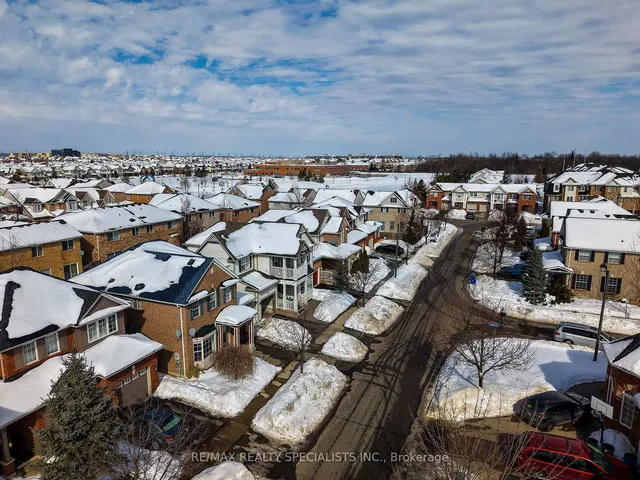 Additional image 6 of 674 Irving Terr