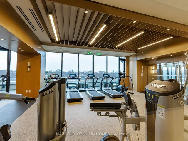 Additional image 7 of 575 Bloor St Unit 2703