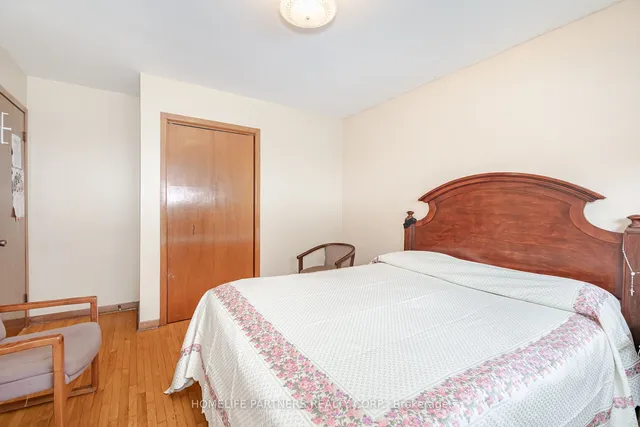 Additional image 19 of 60 Larchmere Ave