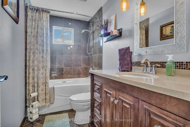 Additional image 17 of 156 Sugar Maple St