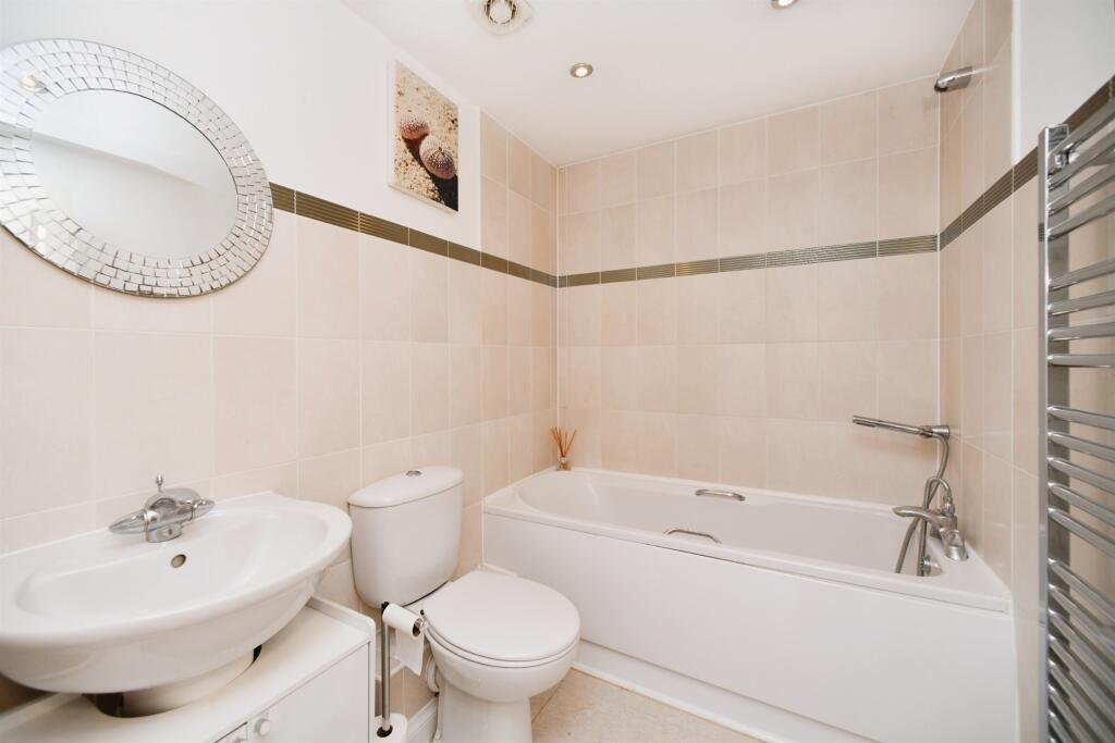 Additional image 12 of Roundhouse Crescent, Peacehaven