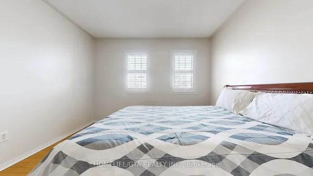 Additional image 28 of 634 Staines Rd