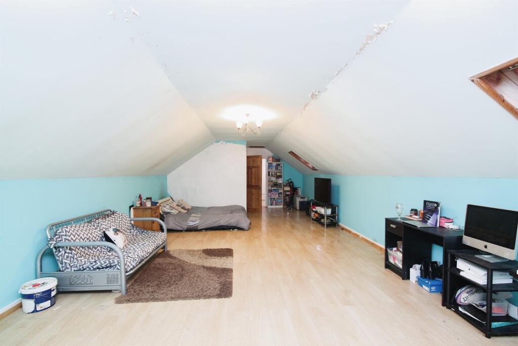 Additional image 18 of Senghenydd, Senghenydd, Caerphilly