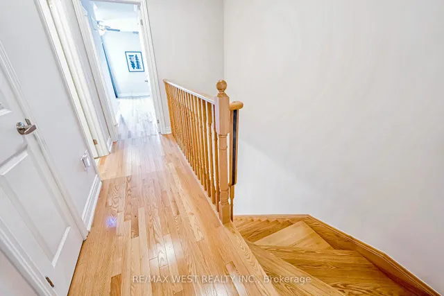 Additional image 25 of 39 Ypres Rd