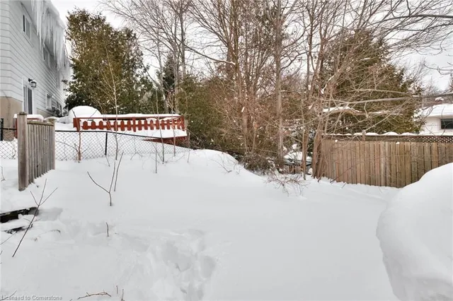 Additional image 11 of 384 Westwood Dr