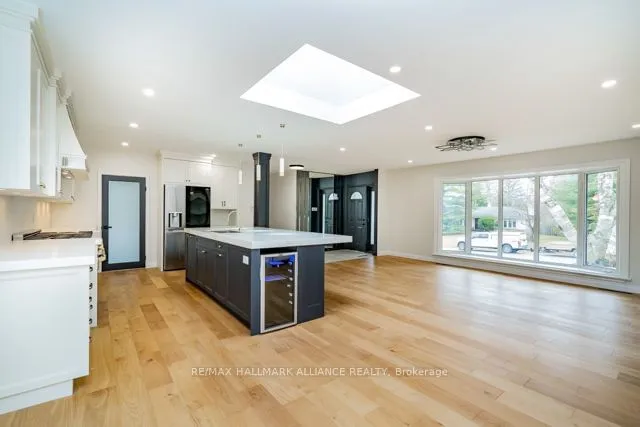 Additional image 2 of 271 Wedgewood Dr