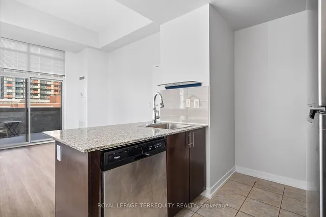 Additional image 15 of 1410 Dupont St Unit 328