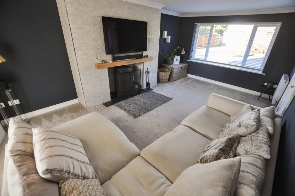 Additional image 31 of Victoria Road, Ferndown, BH22