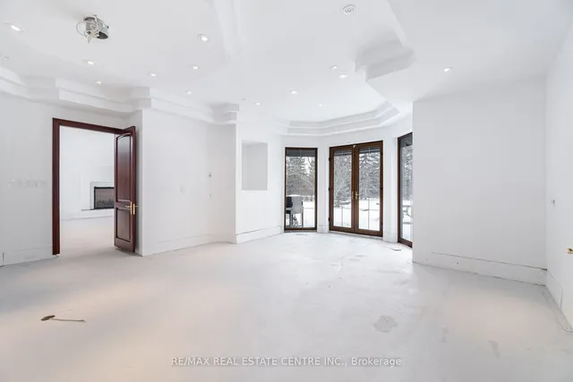 Additional image 19 of 2 Edgeforest Dr