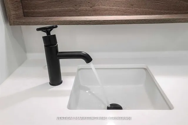 Additional image 23 of 505 Richmond St Unit 815