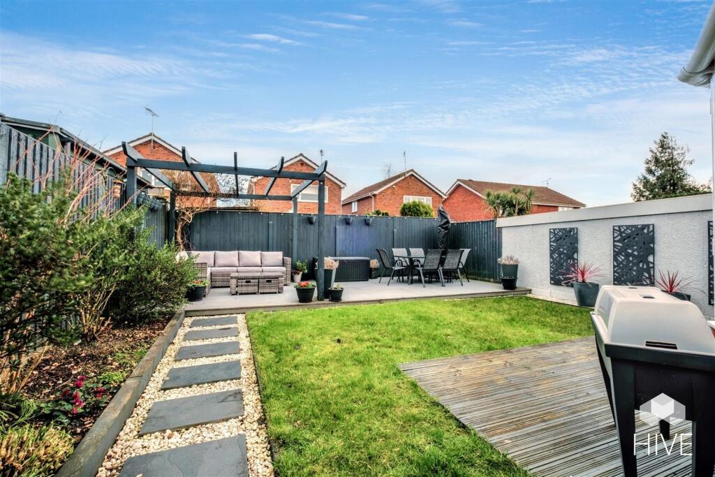 Additional image 10 of Rowbarrow Close, Poole