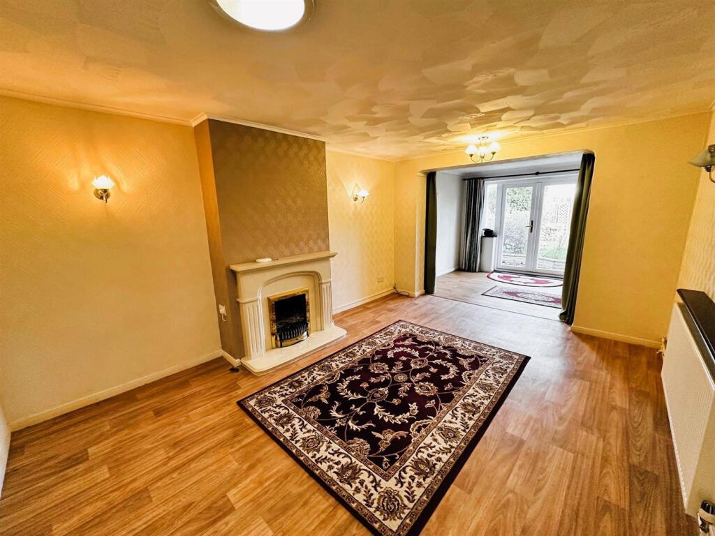 Additional image 4 of Derwent Drive, Crofton