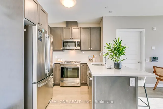 Additional image 10 of 95 Dundas St Unit 417