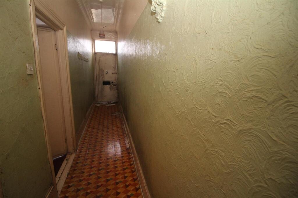 Additional image 4 of Sydenham Place, Bradford, BD3 0LA