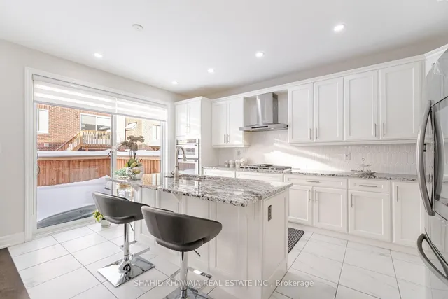 Additional image 10 of 158 Yates Dr