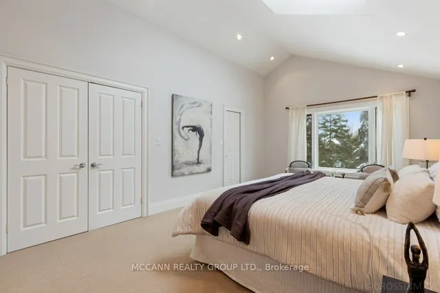 Additional image 17 of 133 Melrose Ave