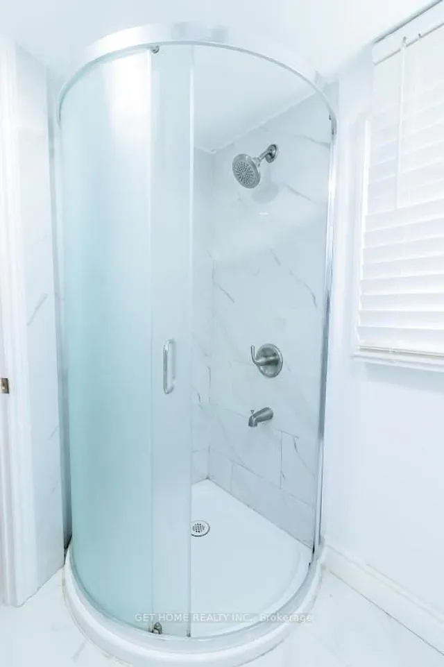 Additional image 26 of 148 Barrington Ave