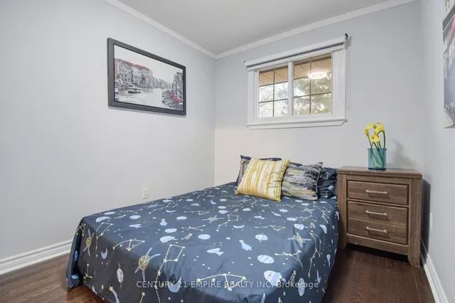 Additional image 27 of 29 Flowertown Ave