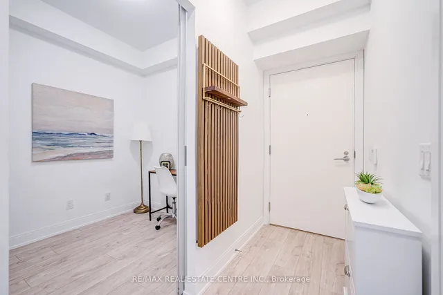 Additional image 6 of 70 Annie Craig Dr Unit 703