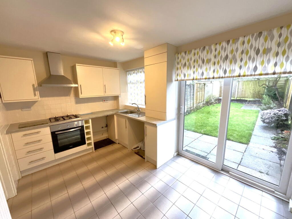 Additional image 4 of HALESOWEN, Chiltern Close