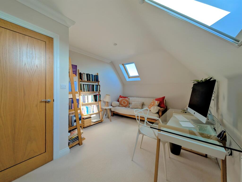 Additional image 11 of Wallace Avenue, Worthing