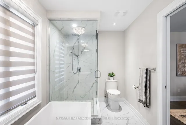 Additional image 32 of 23 Roblin Ave