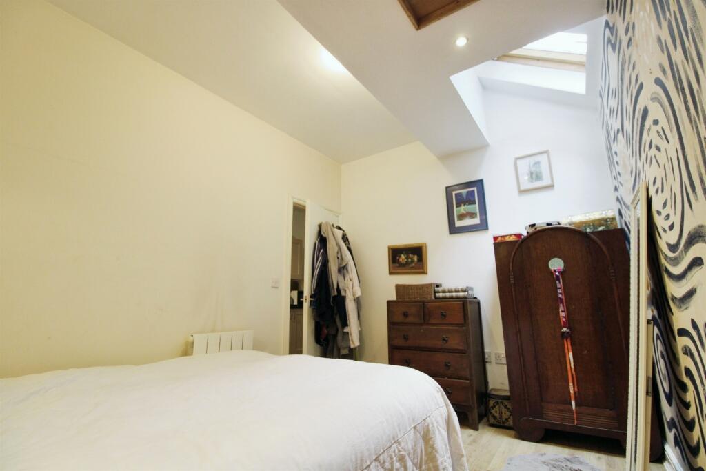 Additional image 5 of Albany Road, Cardiff