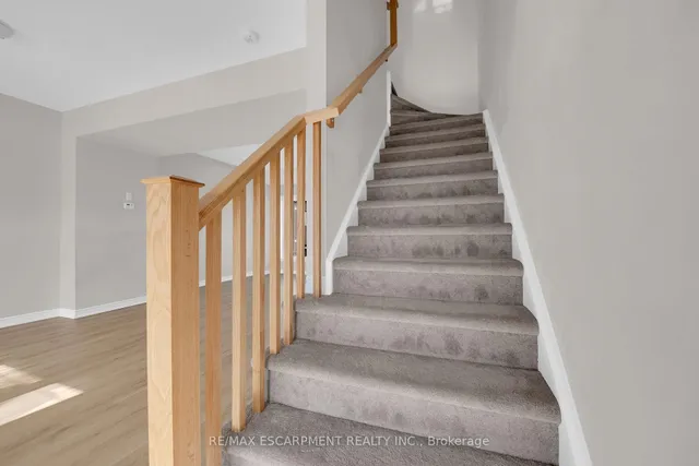 Additional image 19 of 19 Picardy Dr Unit 6