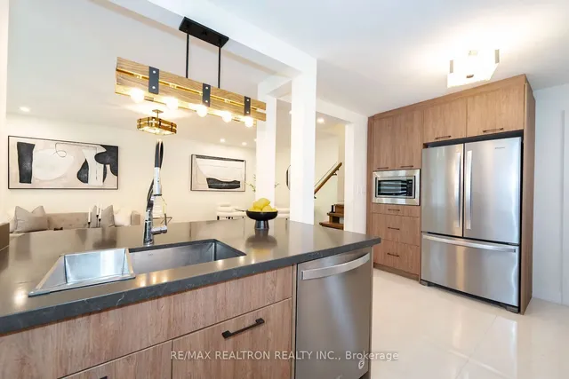 Additional image 29 of 67 Marathon Cres