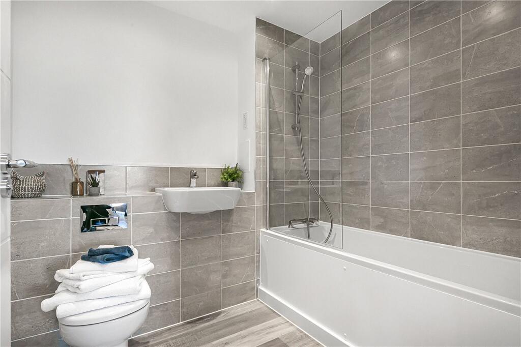 Additional image 9 of Corner House, Town Centre, Hatfield, AL10