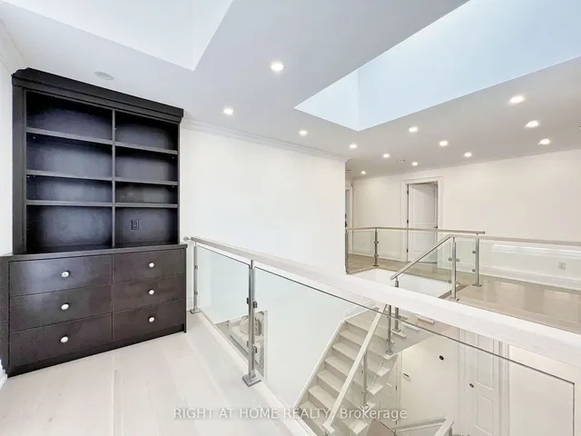 Additional image 30 of 152 Holmes Ave