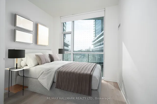 Additional image 16 of 50 Ordnance St Unit 323