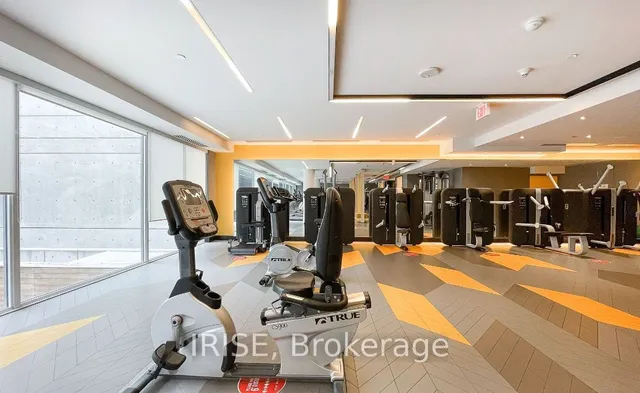 Additional image 21 of 30 Roehampton Ave Unit 610