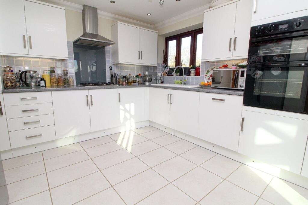 Additional image 4 of Lake Farm Close, Longham, Ferndown, BH22