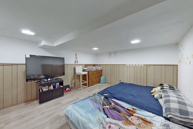 Additional image 25 of 1 Edgebrook Dr