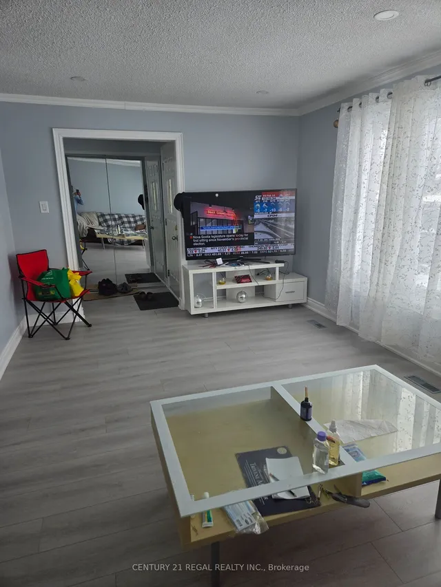 Additional image 3 of 62 HOWELL Sq