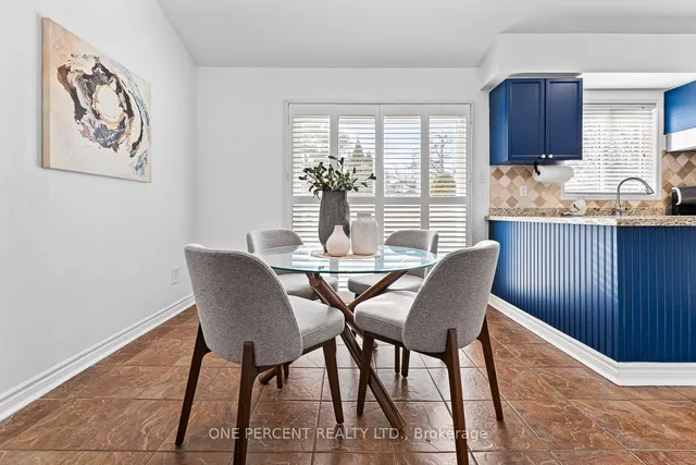 Additional image 11 of 15 Sunshade Pl