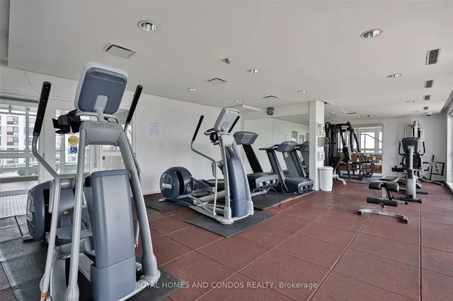 Additional image 36 of 410 Queens Quay Unit Lph6