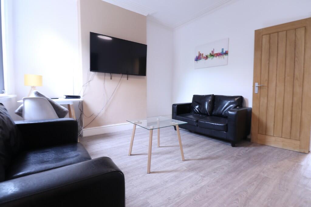 Daisy Road, Birmingham, B16