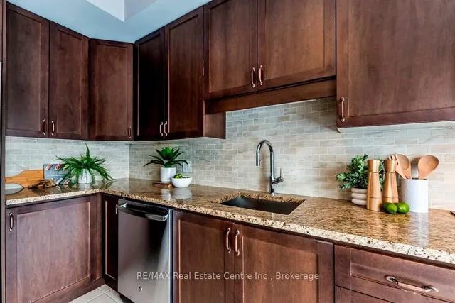 Additional image 14 of 4128 Galileo Common