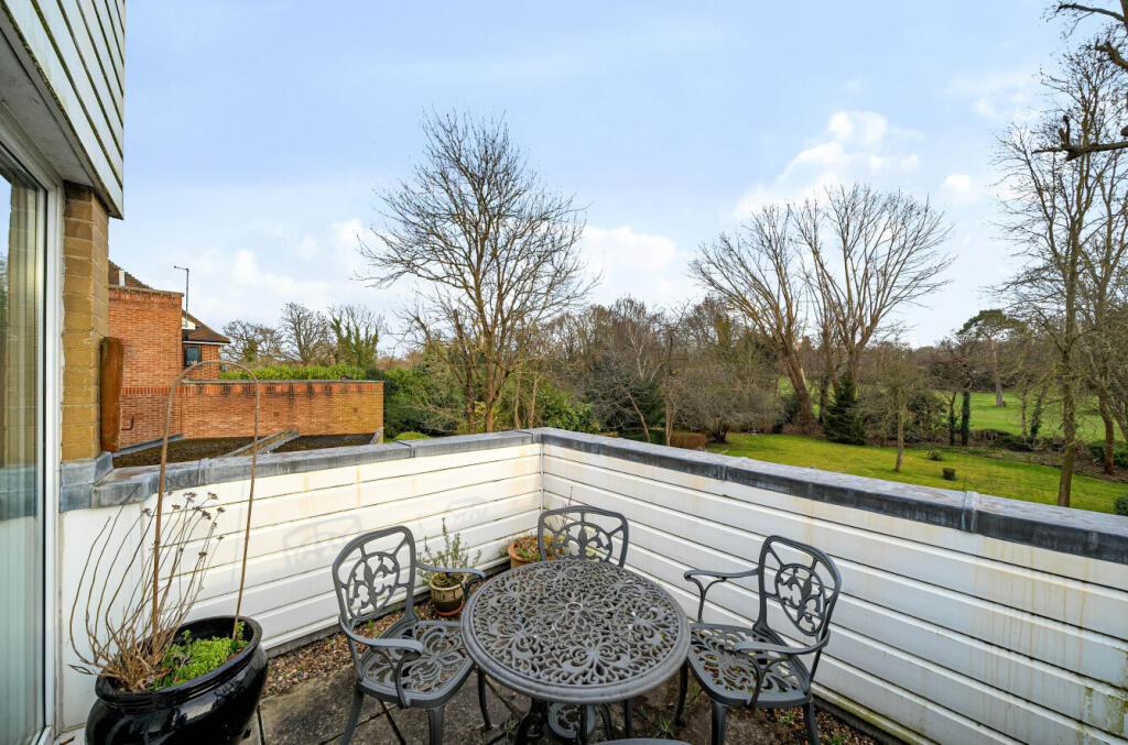 Additional image 11 of Willow Grove, Chislehurst, Kent, BR7