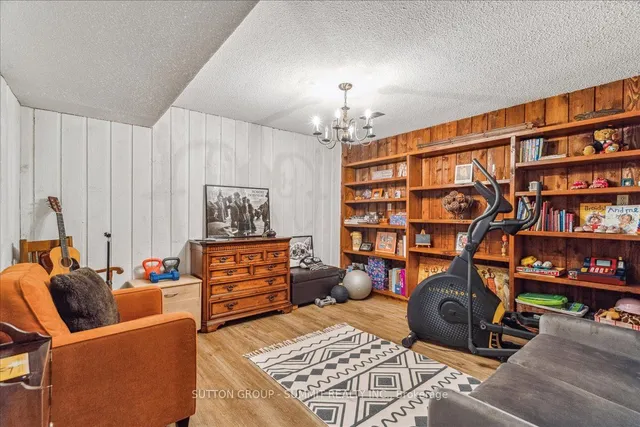 Additional image 16 of 756 King Rd