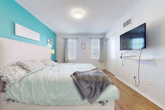 Additional image 22 of 1528 Evans Terr