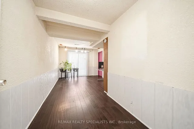 Additional image 31 of 24 Carleton Pl