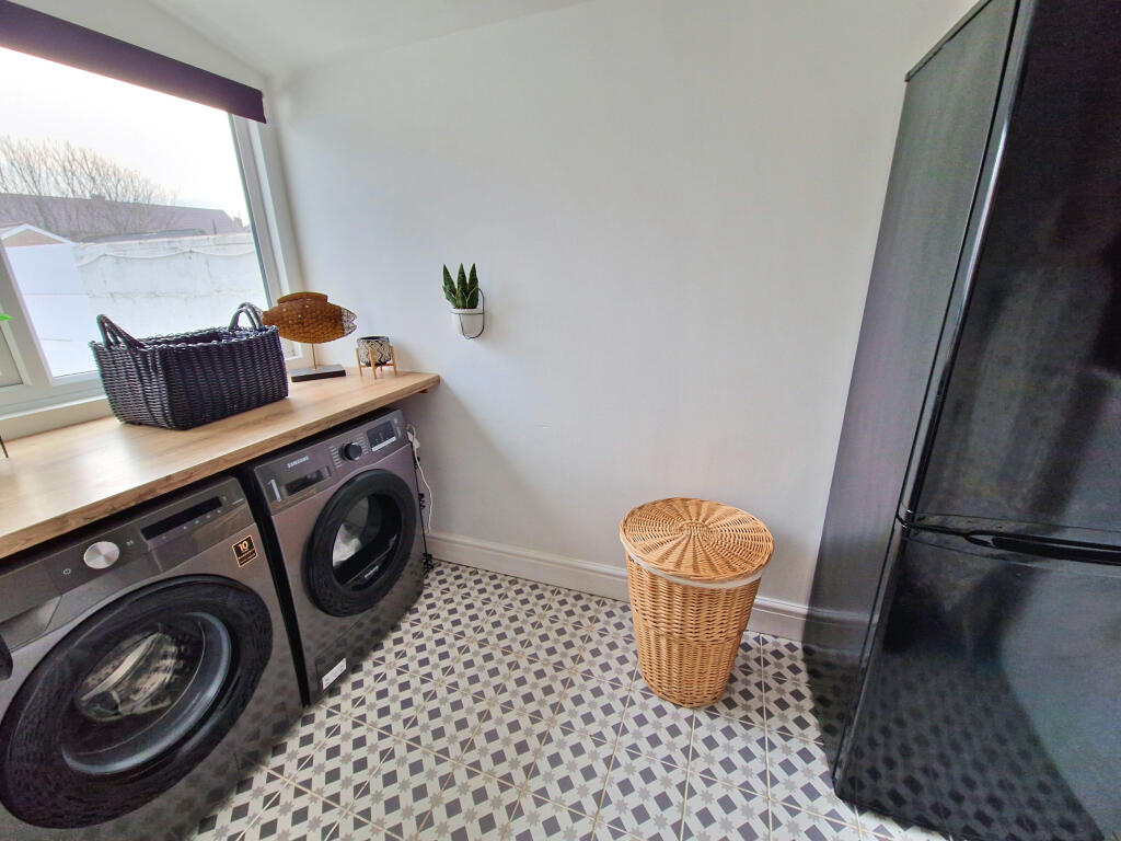 Additional image 12 of QUEENS AVENUE, PORTHCAWL, CF36 5HP