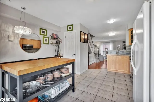 Additional image 10 of 3480 Upper Middle Rd Unit 17