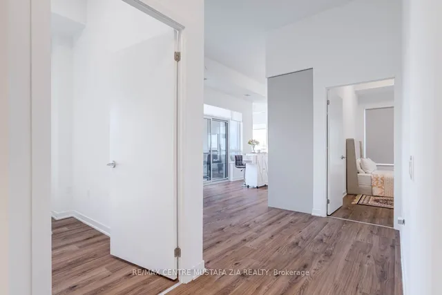 Additional image 12 of 395 Dundas St Unit 217