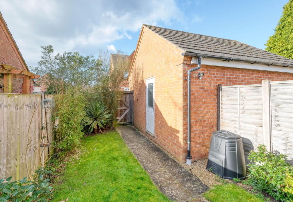 Additional image 18 of Castle Street, Astwood Bank, Redditch, B96 6DP