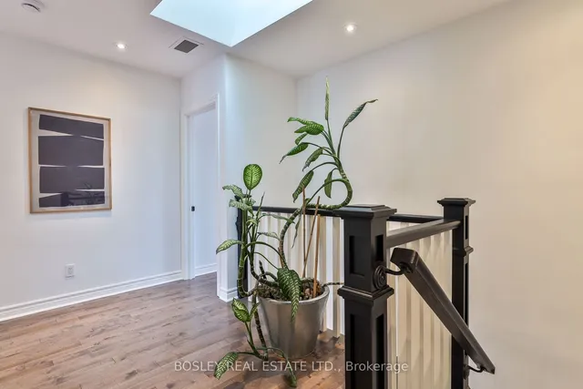 Additional image 26 of 27 Walder Ave